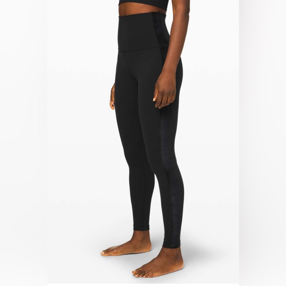 Lululemon Black velvet align leggings